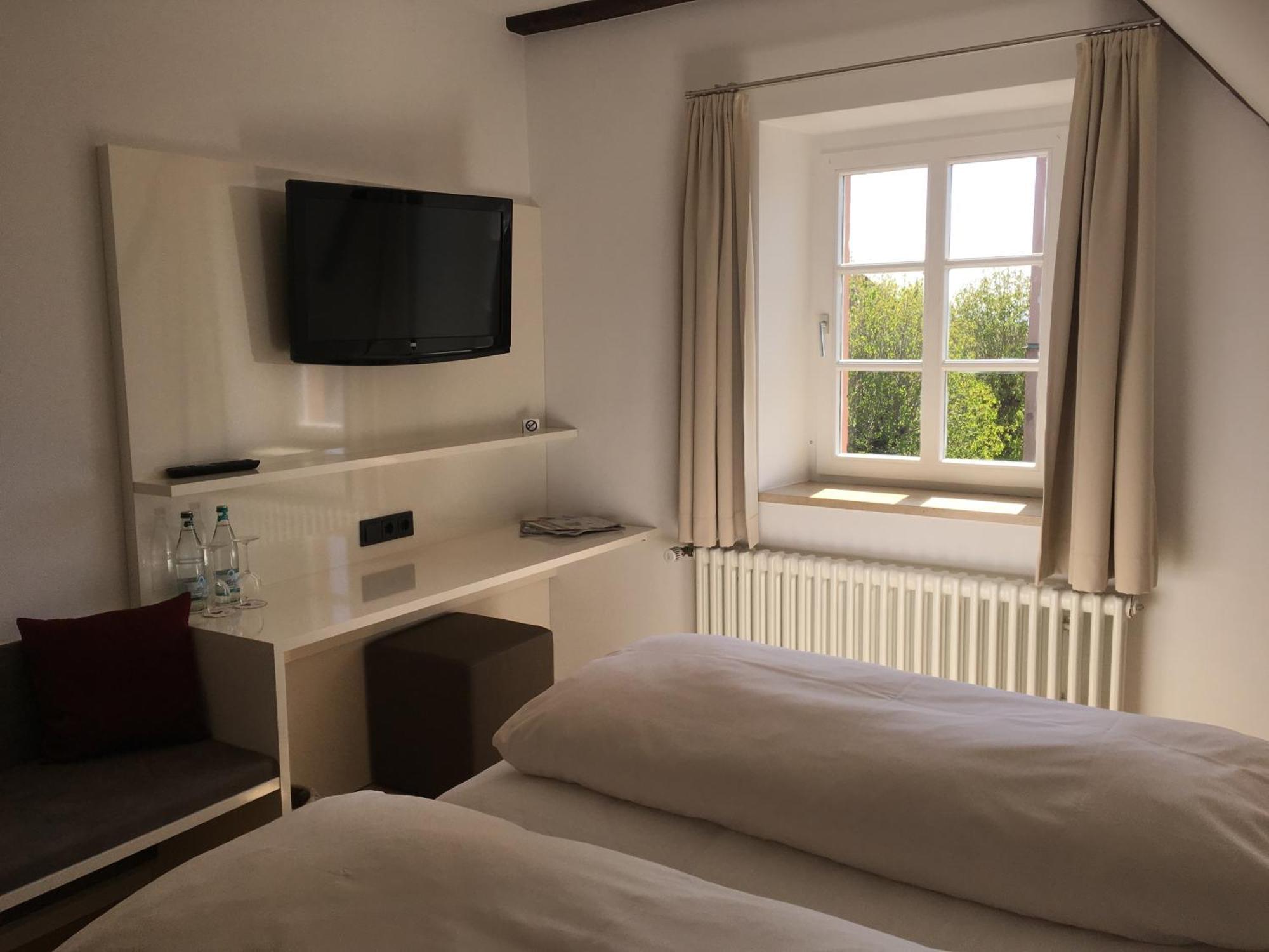 Gasthaus Rebstock Egringen Efringen-Kirchen Extérieur photo